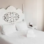 Nocleg ze śniadaniem Anoitecer Itinerante Al - Vintage Bedrooms By Lethes Legacy