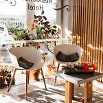 Bed & Breakfast Anoitecer Itinerante Al - Vintage Bedrooms By Lethes Legacy