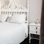 Nocleg ze śniadaniem Anoitecer Itinerante Al - Vintage Bedrooms By Lethes Legacy 3*