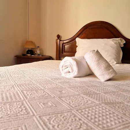 فندق مبيت وإفطار Anoitecer Itinerante Al - Vintage Bedrooms By Lethes Legacy بونتي دي ليما