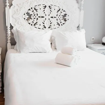 Anoitecer Itinerante Al - Vintage Bedrooms By Lethes Legacy