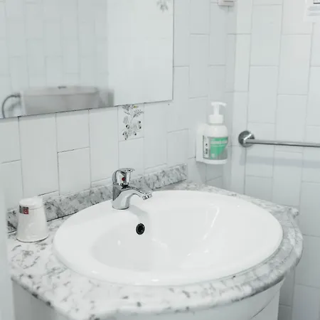 فندق مبيت وإفطار Anoitecer Itinerante Al - Vintage Bedrooms By Lethes Legacy 3*