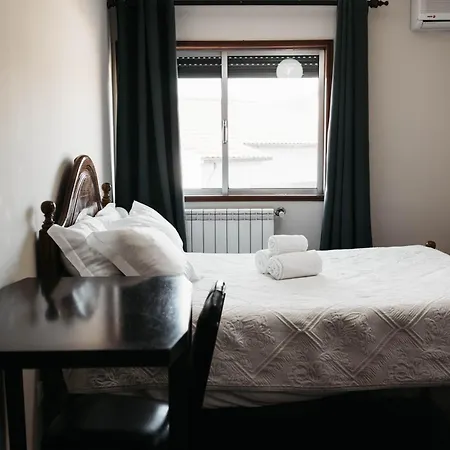 فندق مبيت وإفطار Anoitecer Itinerante Al - Vintage Bedrooms By Lethes Legacy بونتي دي ليما