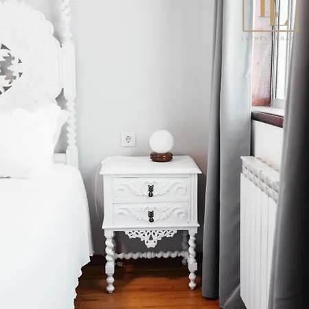 ベッド・アンド・ブレックファスト Anoitecer Itinerante Al - Vintage Bedrooms By Lethes Legacy