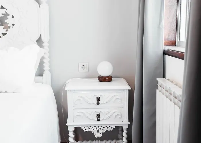 Anoitecer Itinerante Al - Vintage Bedrooms By Lethes Legacy ベッド・アンド・ブレックファスト 3*