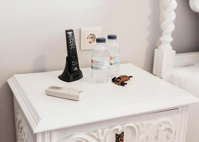 ベッド・アンド・ブレックファスト Anoitecer Itinerante Al - Vintage Bedrooms By Lethes Legacy 3*