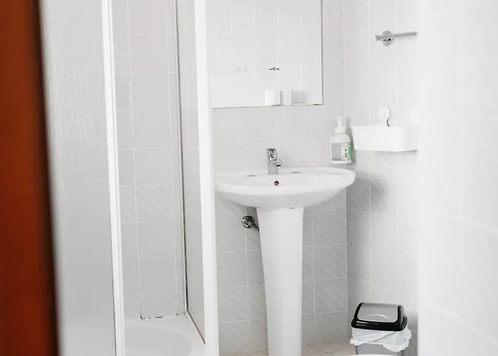 Anoitecer Itinerante Al - Vintage Bedrooms By Lethes Legacy Ponte de Lima