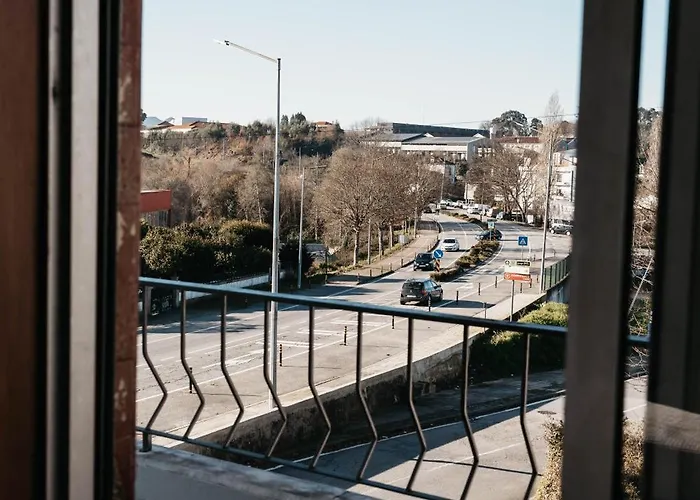 ベッド・アンド・ブレックファスト Anoitecer Itinerante Al - Vintage Bedrooms By Lethes Legacy ポンテ・デ・リマ