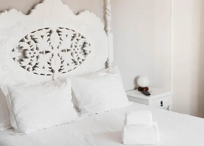 Bed and breakfast Anoitecer Itinerante Al - Vintage Bedrooms By Lethes Legacy